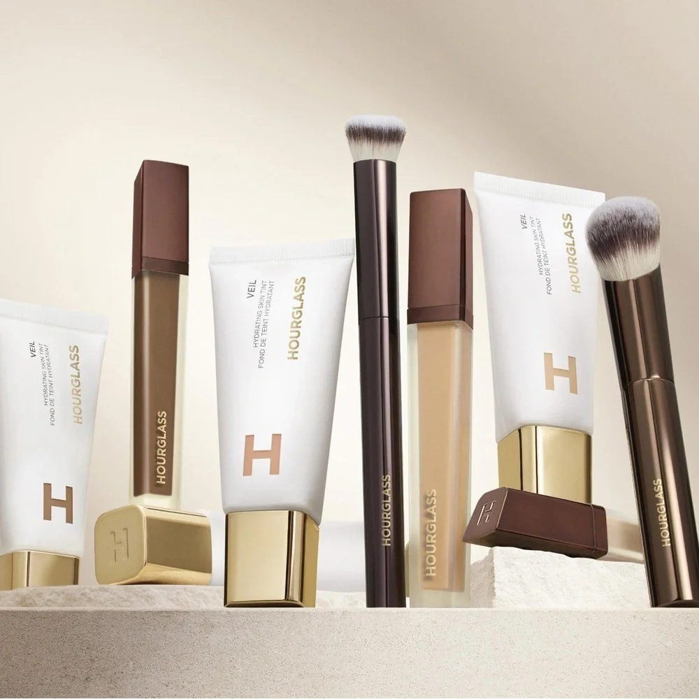 ✨ Hourglass Vanish™ Airbrush Concealer – Shade CREME (Full Size) ✨